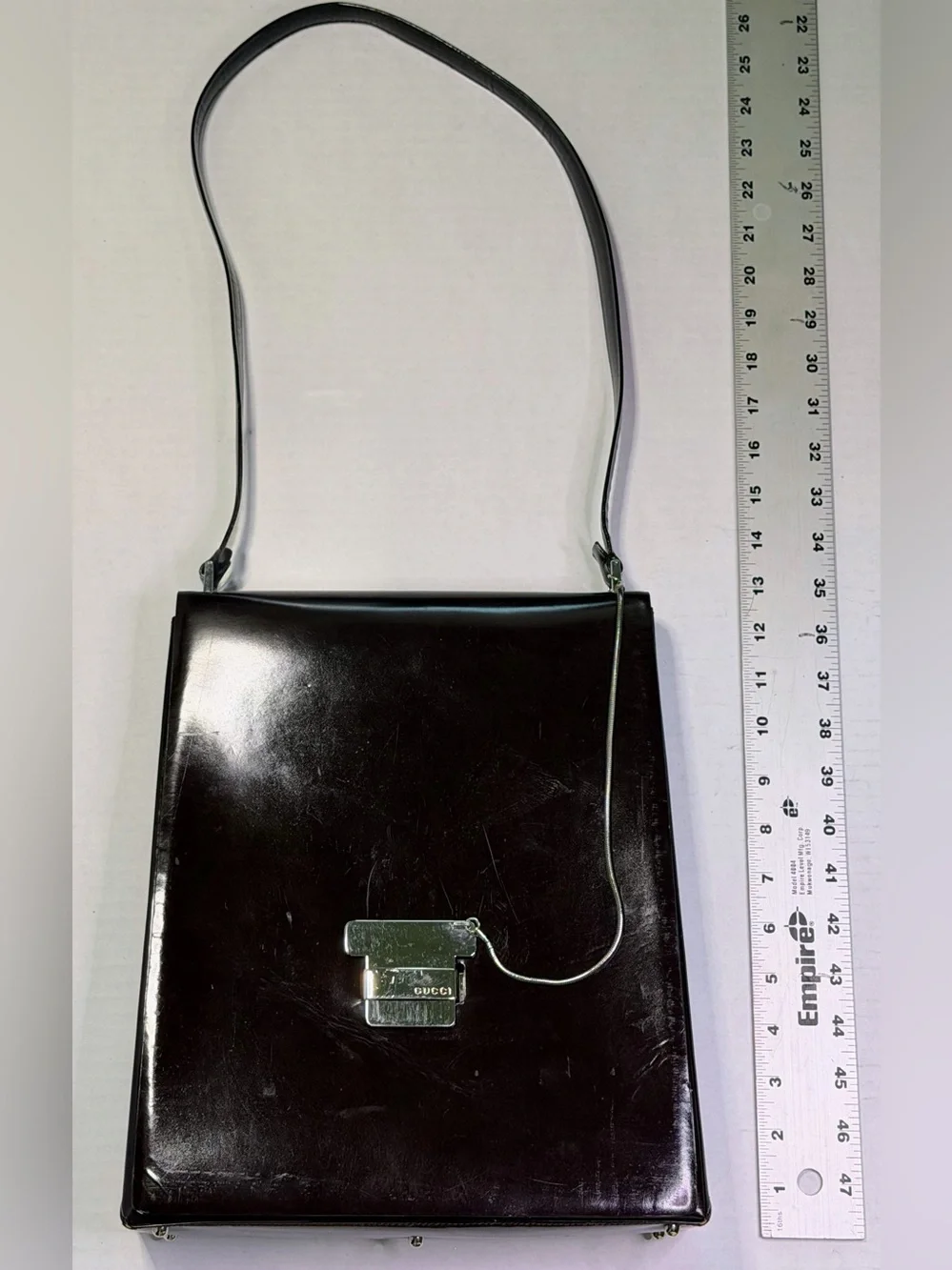 Vintage Gucci Tom Ford Brown Patent Leather T-Lock Shoulder Bag Y2K Italy